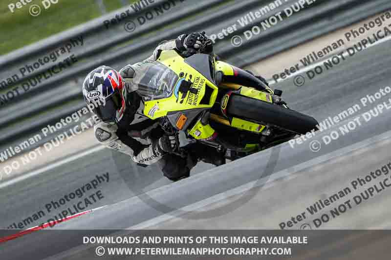 cadwell no limits trackday;cadwell park;cadwell park photographs;cadwell trackday photographs;enduro digital images;event digital images;eventdigitalimages;navarra;no limits trackdays;peter wileman photography;racing digital images;trackday digital images;trackday photos